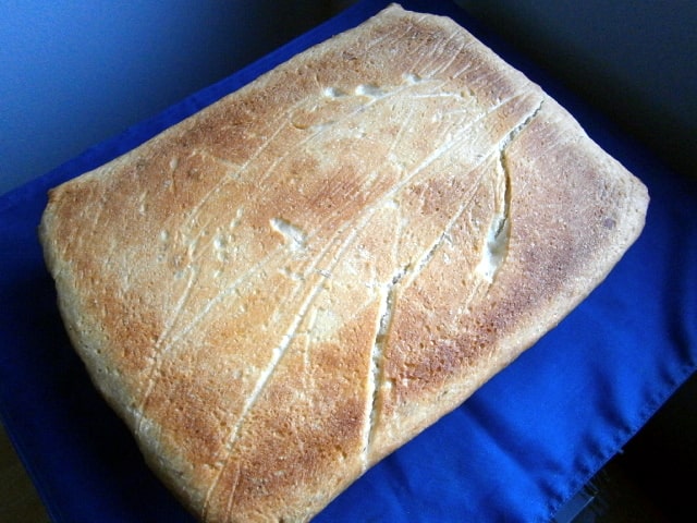 Baked pizza base