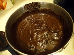 Place the chocolate in a small mixing bowl