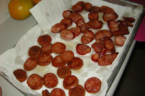 fry the sausages, the pork, the ribs, and any other meat 1