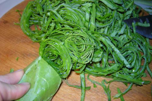 get nice fine slices of collards