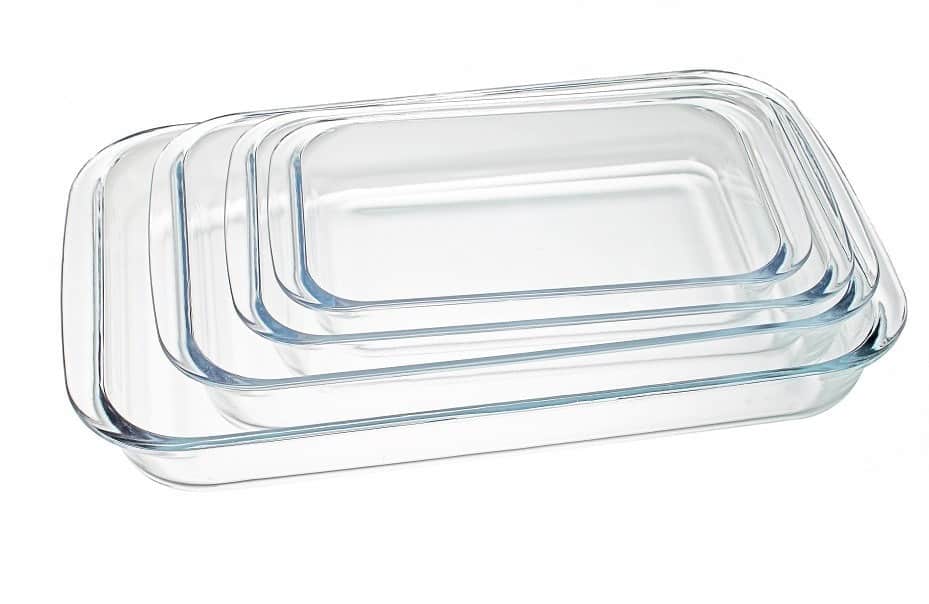 Glass dishes, one of the safest cookware options
