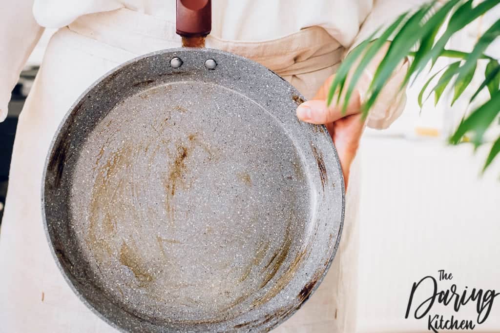 How to Clean Non-Stick Pans: Step by Step Instructions