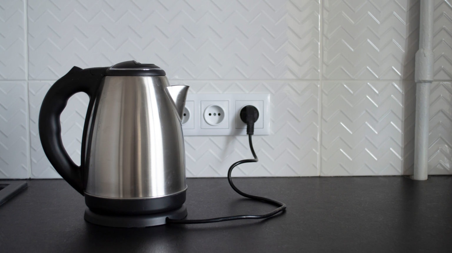 Best Electric Kettle for 2020 14 Reviews and Buying Guide
