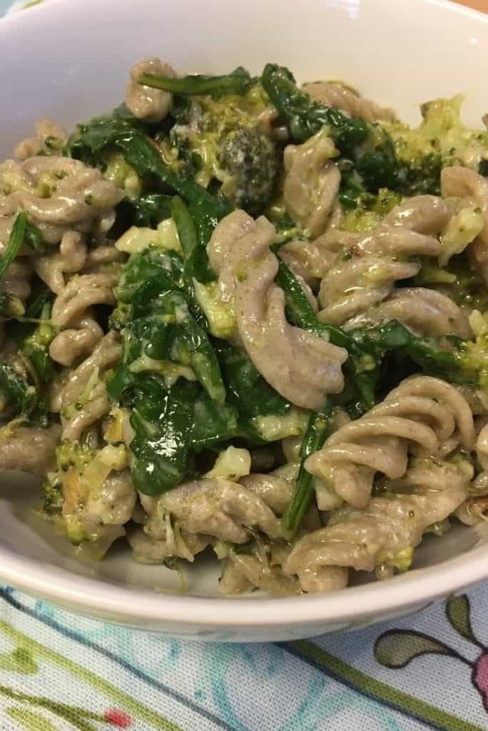 Gluten-Free Pasta with Broccoli and Vegan Cream Sauce