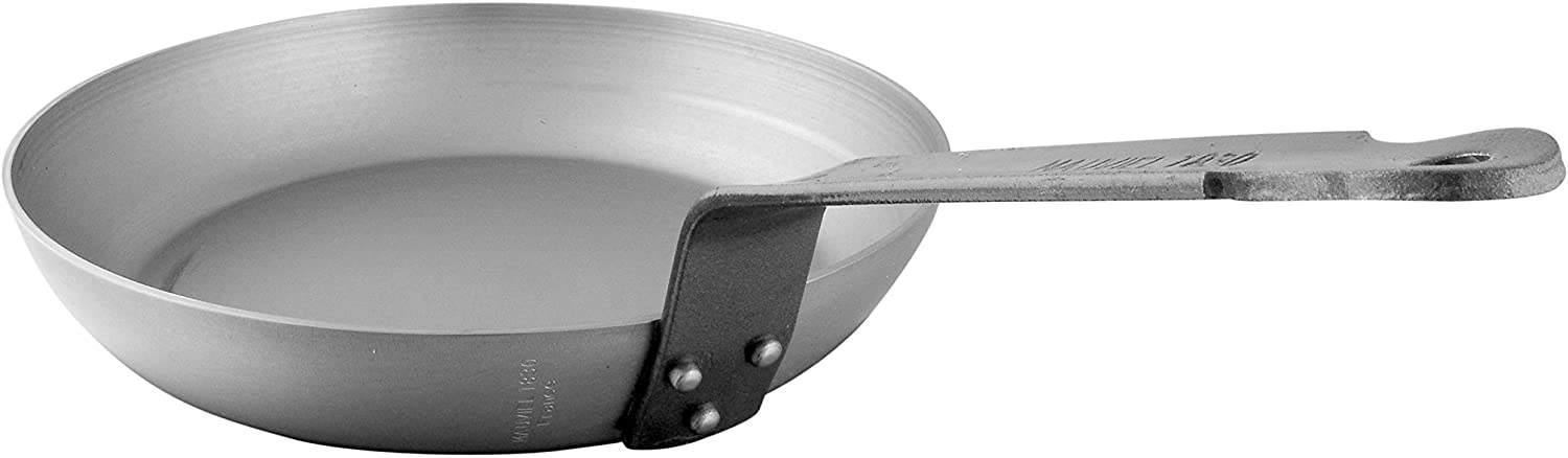 Mauviel M'Steel French-Made 11-Inch Carbon Steel Pan