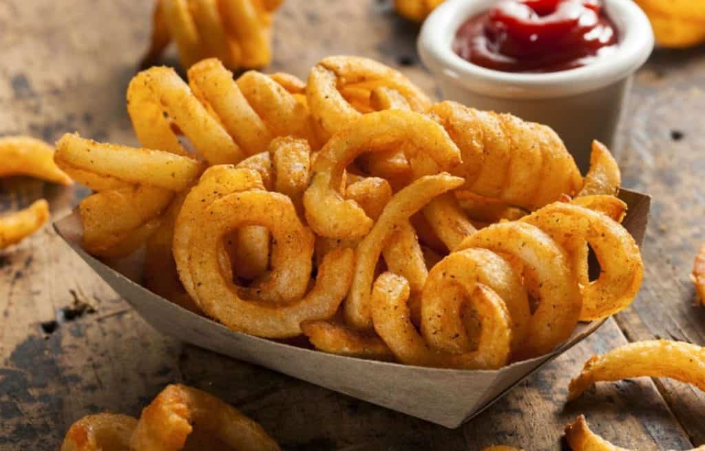 How To Make Baked Curly Fries [with a Spiralizer!] - The Healthy Maven