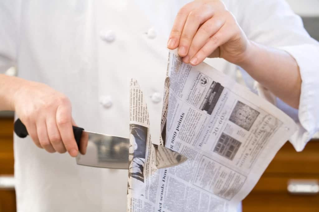 How to Sharpen Kitchen Knives at Home (3 Different Methods)
