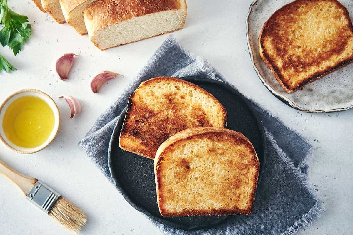 How to toast bread without a toaster