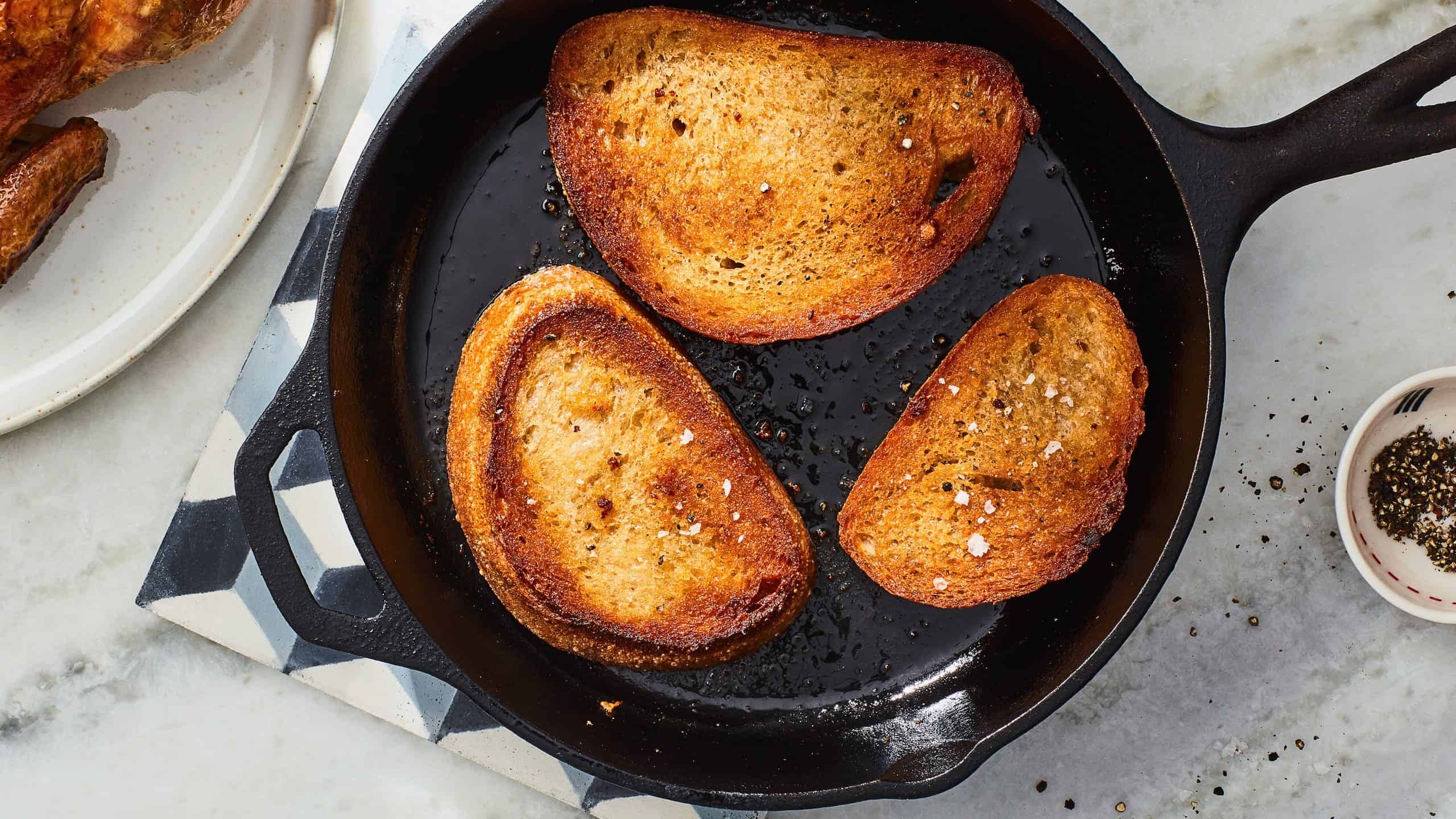 Toasting bread on the stovetop