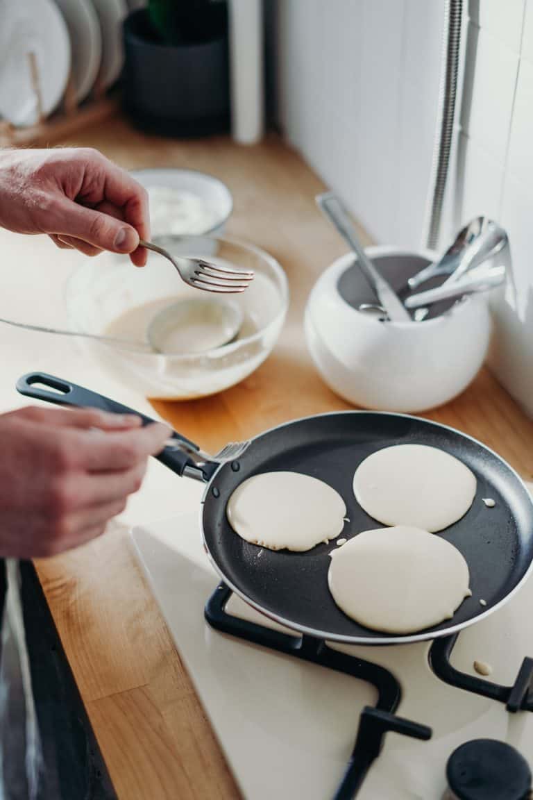 Flapjacks vs Pancakes What's The Difference? Daring Kitchen