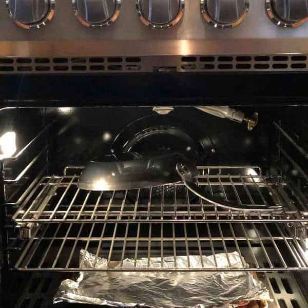 Ceramic pan in the oven