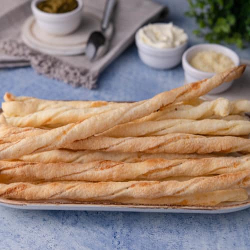 Cheese straws