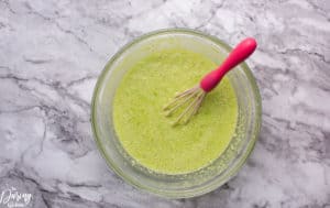 pea and pistachio cake whisk until smooth