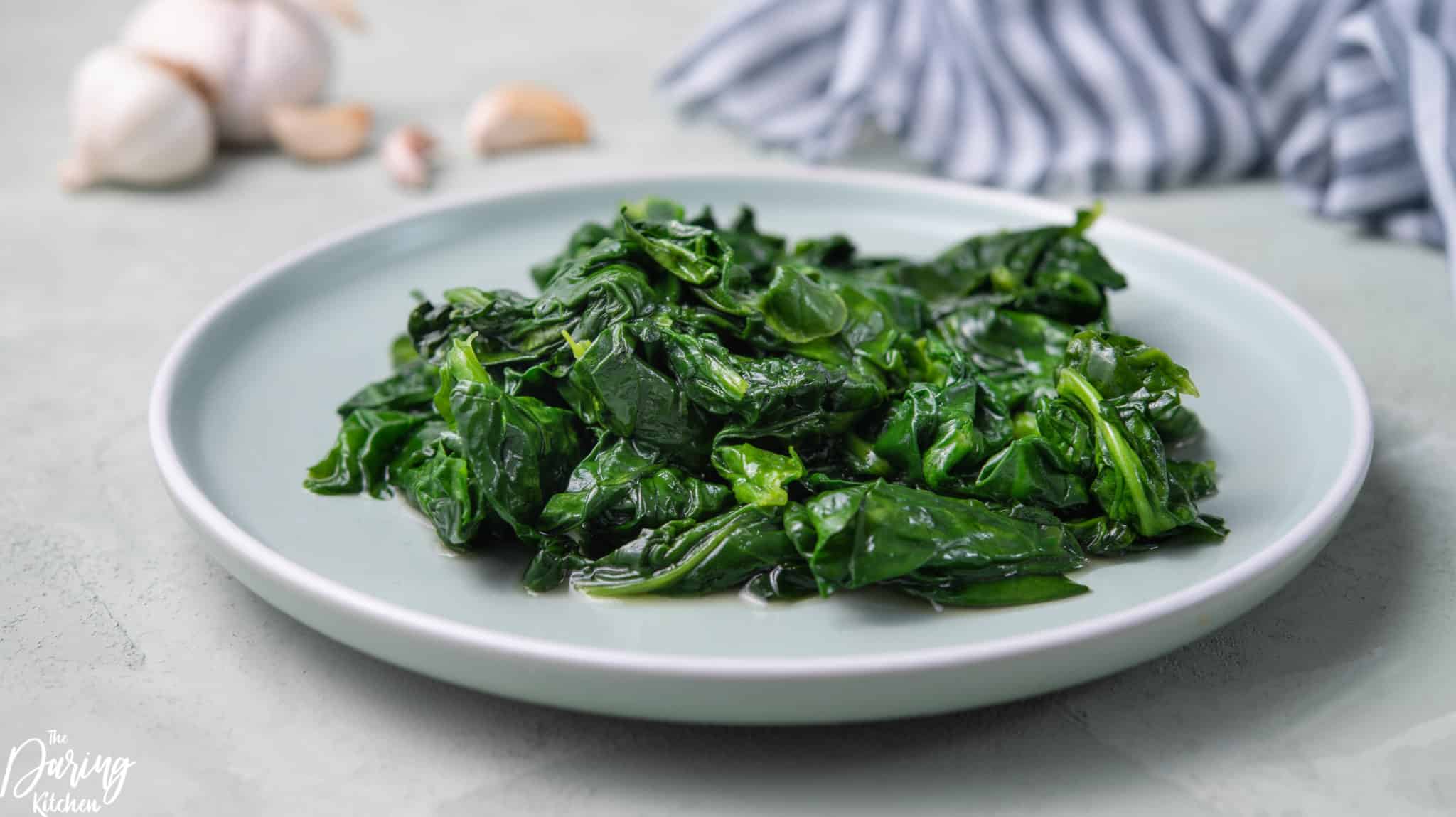 Fresh Sautéed Spinach With Garlic Daring Kitchen