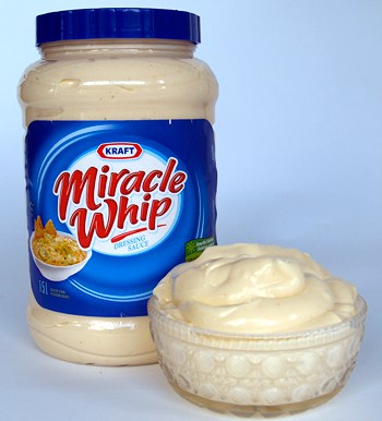 What Makes Mayonnaise And Miracle Whip Different?