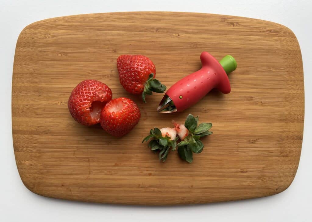 Joie Simply Slice Strawberry Slicer - Kitchen & Company